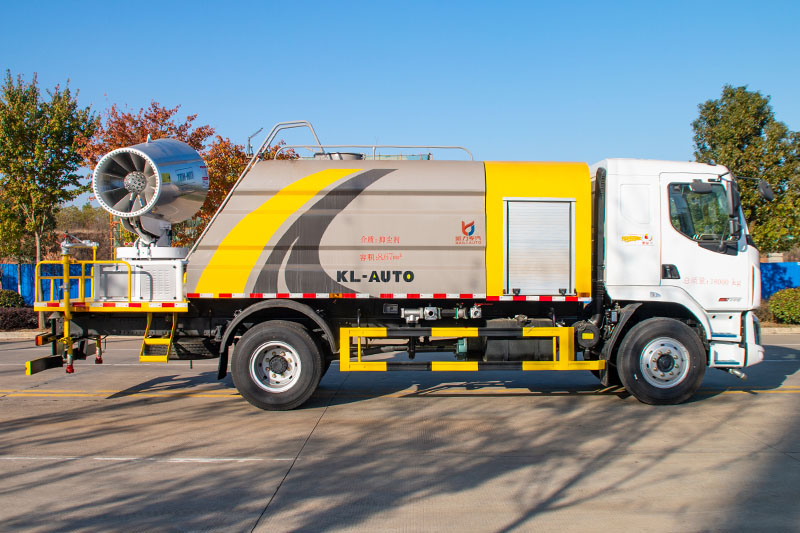 东风柳汽乘龙M3多(duō)功能(néng)抑尘車(chē)(12.5方)(60~100米雾炮)